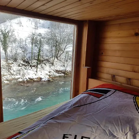 Hostel Dzajicaa Buk - Noahs Ark