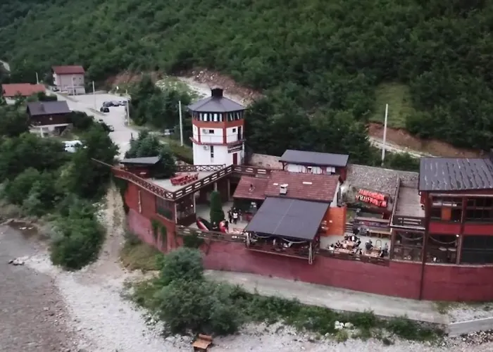 Dzajicaa Buk - Noahs Ark *