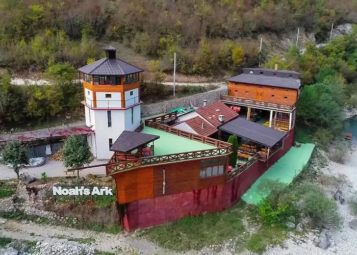 Dzajicaa Buk - Noahs Ark *