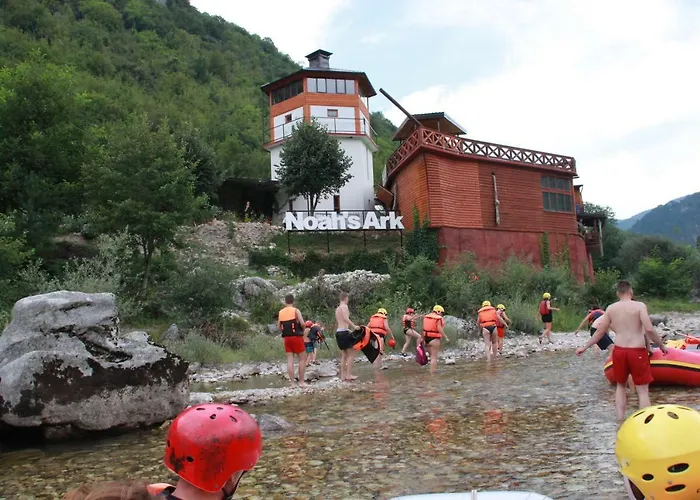 Dzajicaa Buk - Noahs Ark Hostel Konjic