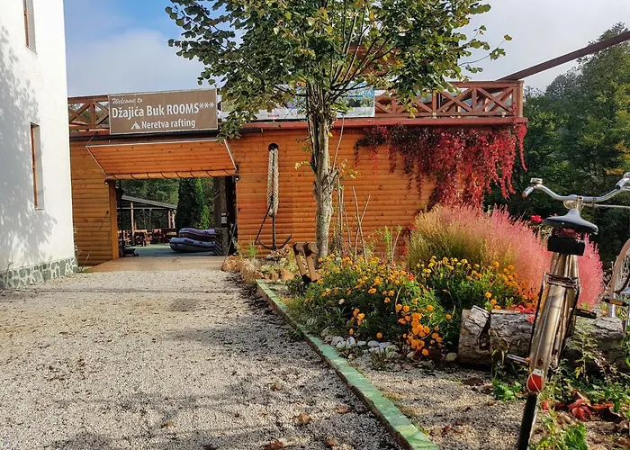 Hostel Dzajicaa Buk - Noahs Ark Konjic